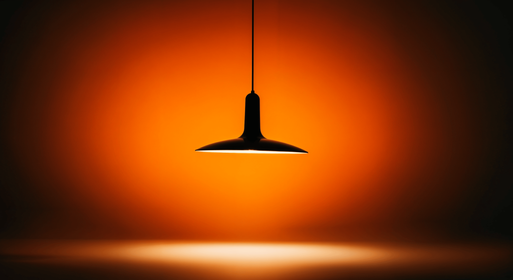 Lamp lightning up clean surface